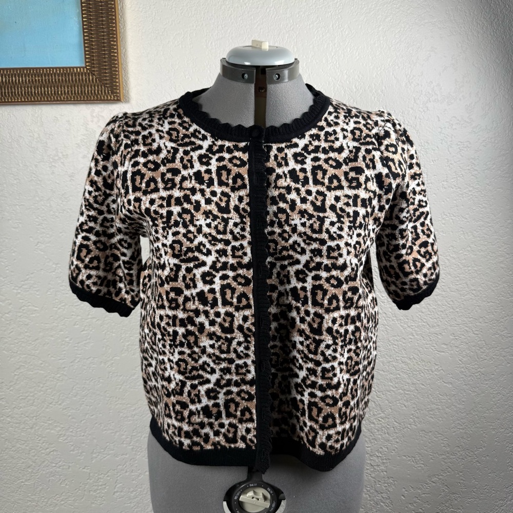 NWT Adrianna Papell Animal Print Sweater Cardigan Women’s‎ Size Medium